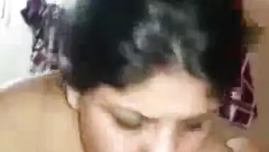 Desi Bhabhi first time anal sex video with her hubbyâ€™s friend