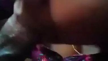 Muslim housewife sucking dick of her hubby