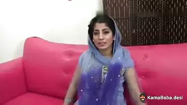 Hot Lahore slut takes a BBC in Pakistani porn video