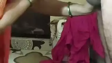 Puneri wife gives an Indian blowjob on Diwali