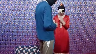 Indian Tailor Boy with Beautiful Muslim Girl