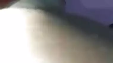 Desi girl fingering pussy selfie cam video
