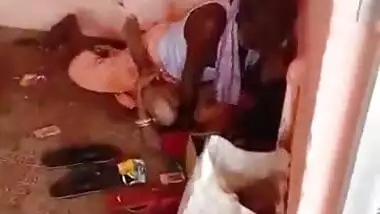 Dehati mature guy sex with a village slut