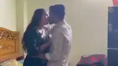 Aunty sex affair with young boy viral desi chudai