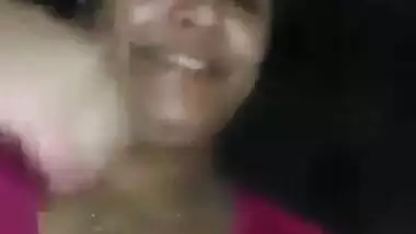 Horny bangla bhabi showing boobs