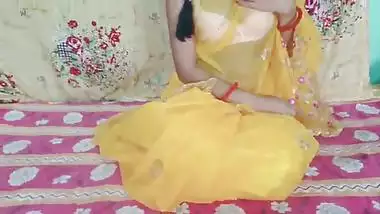 Indian newly wife make honeymoon with husband after marriage, Indian xxx video of hot couple, Indian virgin
