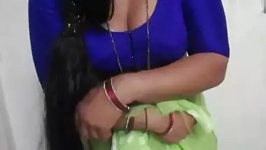 leena bhabhi boobhow