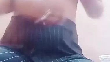 Indian girl very hot bathing Video