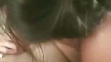 Kashmiri girl and American tourist enjoy sex at the webcam