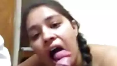 Indian college girl enjoying sucking dick