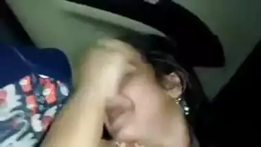 Car sex Desi girls fuck