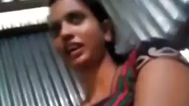 video of sexy Bengali GF kissing and fucking with BF