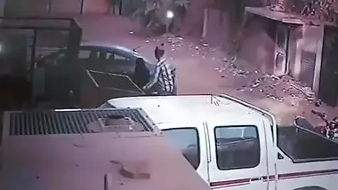 Quickly fucking on street,caught in cctv