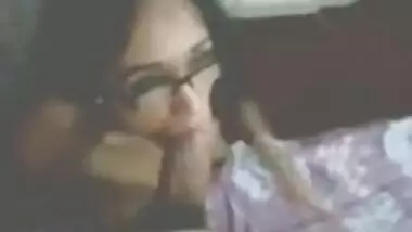 Desi Girl In Glasses Giving BlowJob to his Friend 