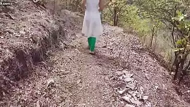 She went to the forest and tore her pussy