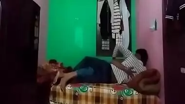 Indian Gardener Having Sex With Owners Wife Video