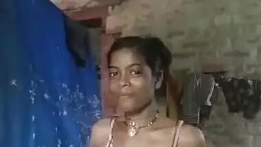 Village girl nude show