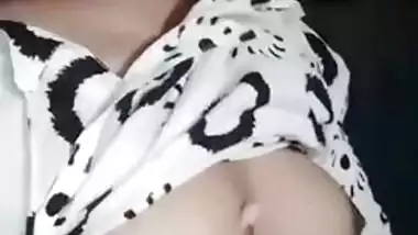 Shy Desi college girl pleases excited XXX fans with her naked boobies