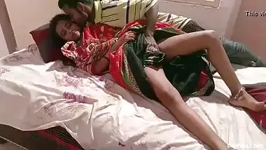 Hot Marathi Wife In Red Saree Sex With Lover