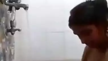 Punjabi Bhabhi in nature's garb baths sex movie