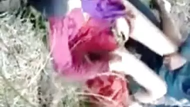 Scandal MMS video of Desi wench taking man's XXX pecker outdoors