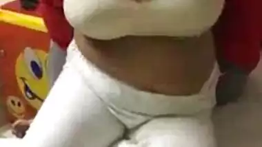 Bengali Bhabhi massive boobs exposed and pressed