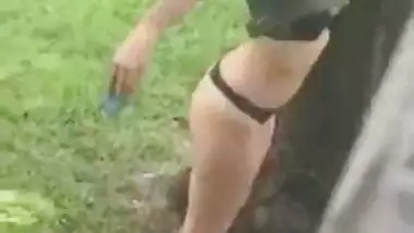Blonde Girl Taking Pics Of Her Hot Ass
