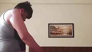 Slim Mumbai girl in doggy fucking with boyfriend