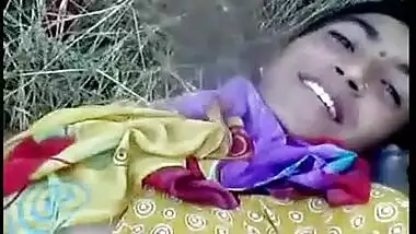 Desi Indian village bhabhi devar incest sex episodes compilation