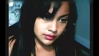 Desi sex mms of Indore teen college girl performing as a cam girl for pocket money