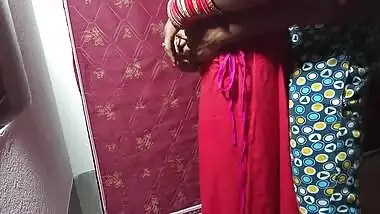 Mama Ne Bhanji Ko Chocolate Dekar Choda ! Mama Fucking Stepniece