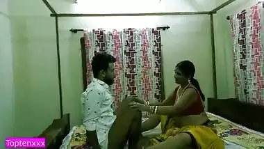 Indian hot milf Aunty getting horny for fucking with me but i am teen boy!! clear hindi audio