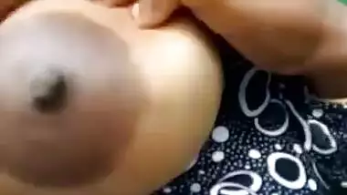 Desi Girl Shows Boobs and Pussy to Lover