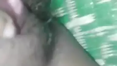 Kerala girl fingering with loud moun