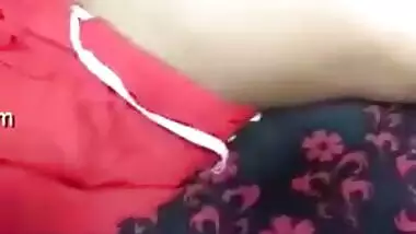 Young Desi model exposes boobies and hair on pubis in solo sex show