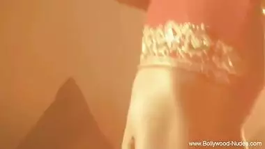 Sexy Belly Dancing Brunette Beauty Fun Session