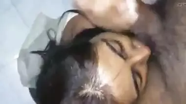 Tamil aunty gets facial