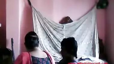 Next Door Bhabhi Voyeur Hidden Cam Sex Scandal MMS
