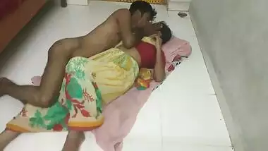 Desi village bhabi fucking with father in lw