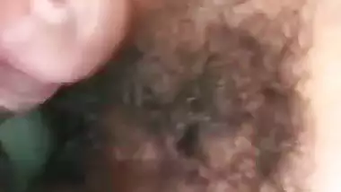 Outdoor desi girl nude video with her hairy pussy