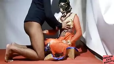 Friend seductive desi wife in saree nice fucking video, HD XXX video