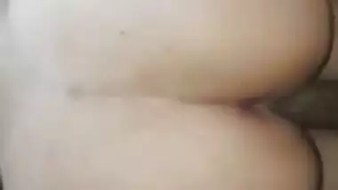 Sexy ass Latina Cumshot
