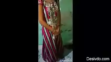 Desi wife in nature's garb show for her neighbor guy