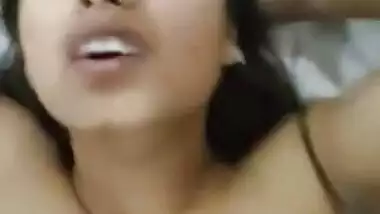 Desi hot girl fucked with hot moans and expressions