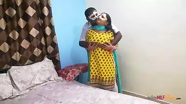 Indian Bhabhi And Horny Lily - Shanaya Seducing Her Husband After Hectic Daily Routine Life