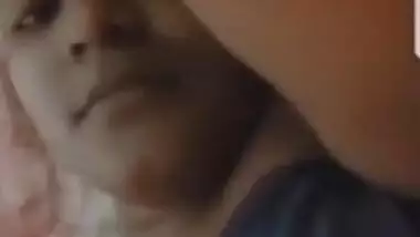 Bangladeshi girl huge boobs showing viral clip