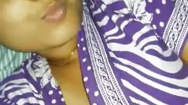 Desi girl nude selfie videos 3