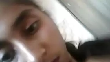 Horny Indian teen girl exposing her juicy boobs