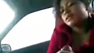 Quick BJ in car