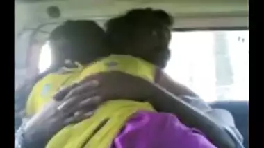 Desi car sex video of a young maid